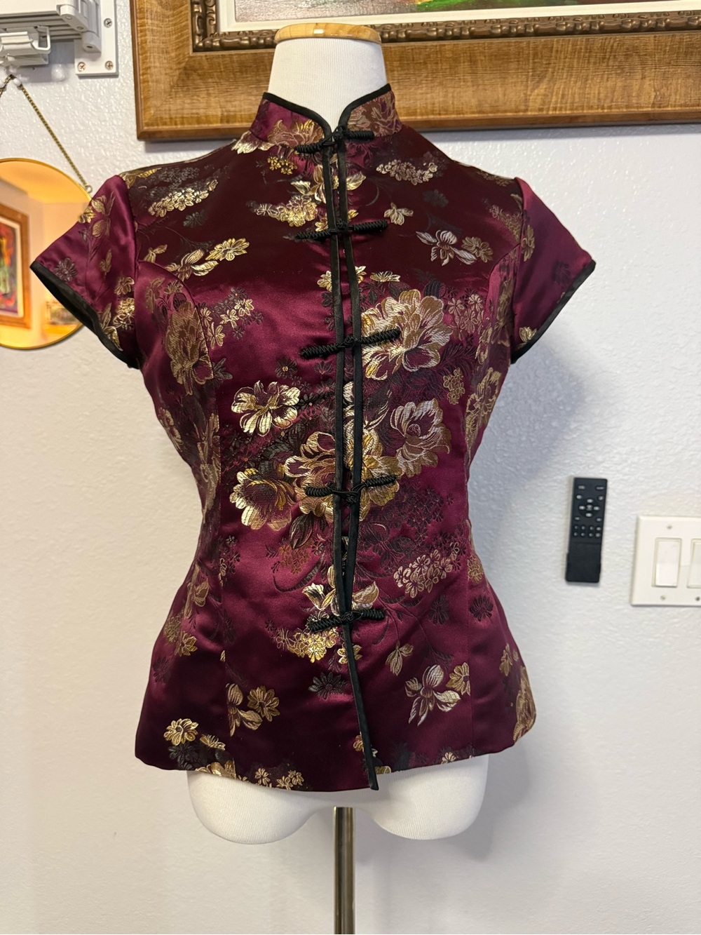 Robbie Bee Burgundy Floral Satin Mandarin-Collar Blouse with Black Trim